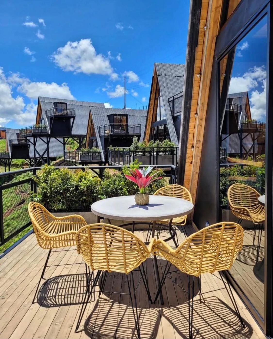 Gretel Chalets Suizo Гуатапе Экстерьер фото